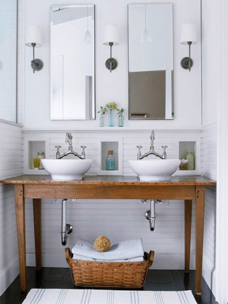 Plastic coating for bathroom