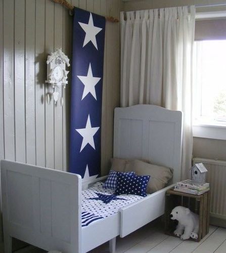Drapes in Nursery