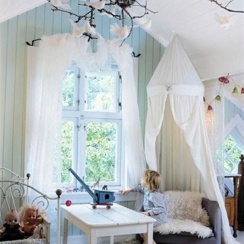 Drapes in Nursery