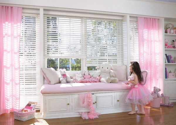 Drapes in Nursery