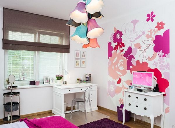 Drapes in Nursery