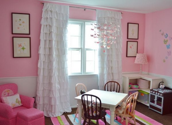 Drapes in Nursery