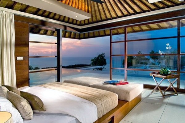 Tropical Style