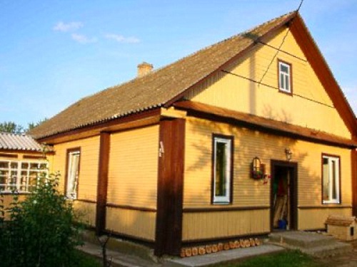 Little Cozy Cottage