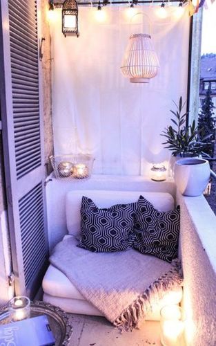 Small Balcony 