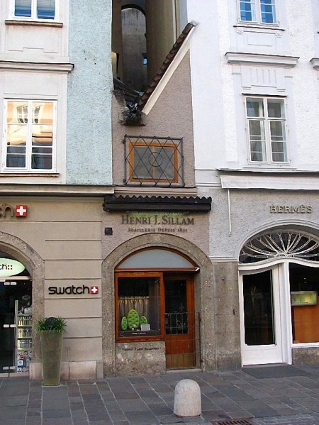 Small House 