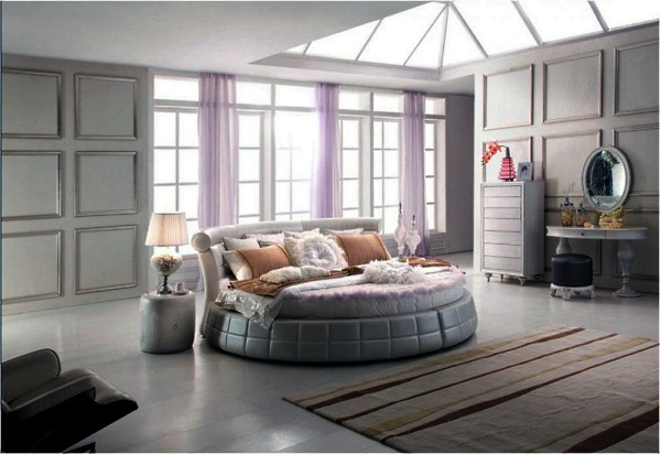 Round Bed