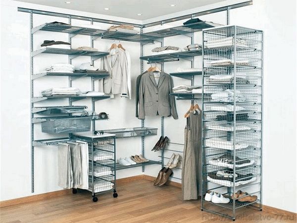 Make Walk-in Closet