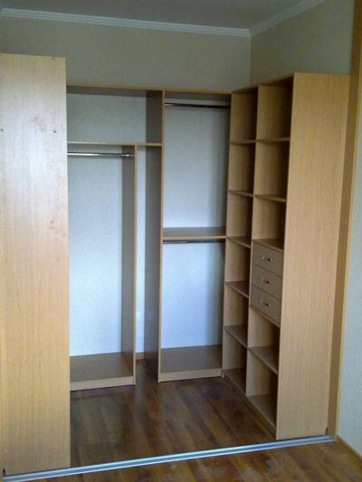 Make Walk-in Closet