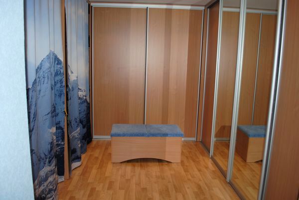 Make Walk-in Closet