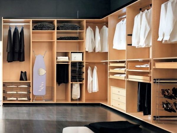 Make Walk-in Closet