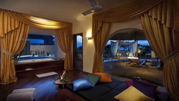 Front Rooms