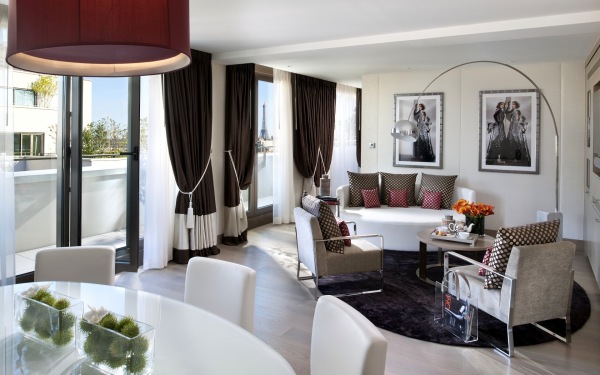 Front Rooms