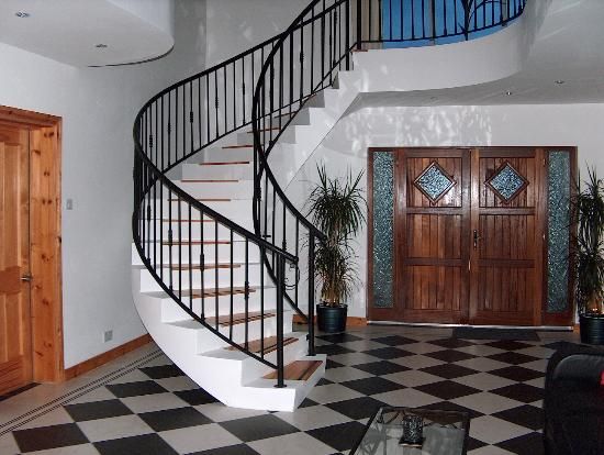 Design Hallway