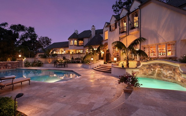 Rich Mansions 