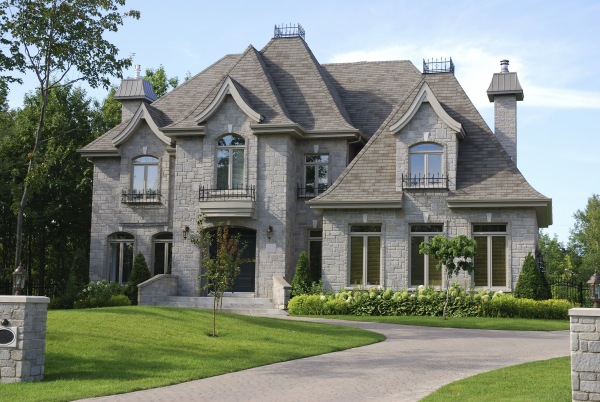 Rich Mansions 