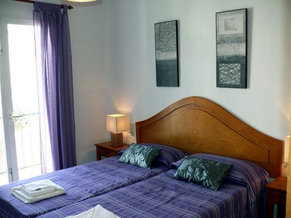 Design Bedroom in Bright Tones