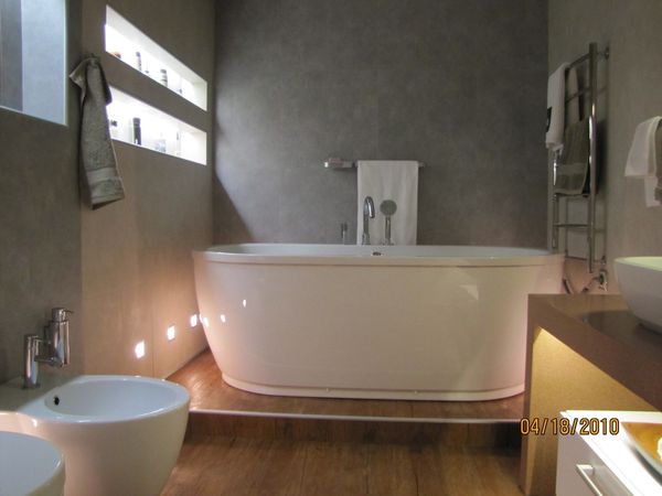 Bathroom and Toilet 